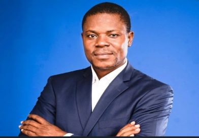 Le journaliste Yves S. Yao Galley convoqué devant le SCRIC